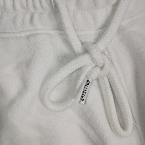 Hollister White Athletic Shorts with Drawstring Tie - Picture 9 of 12